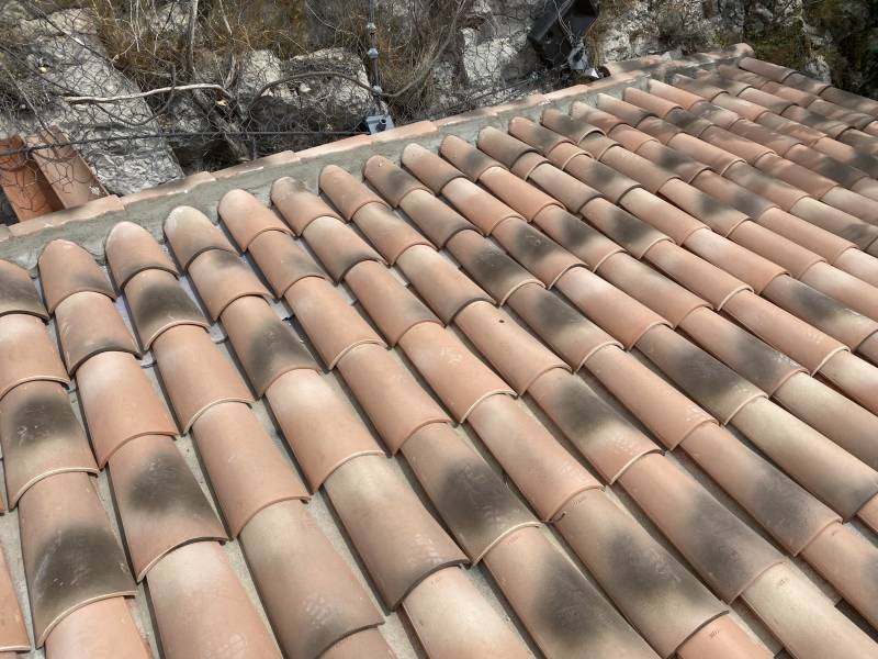 toiture pst canal sur les pennes mirabeau