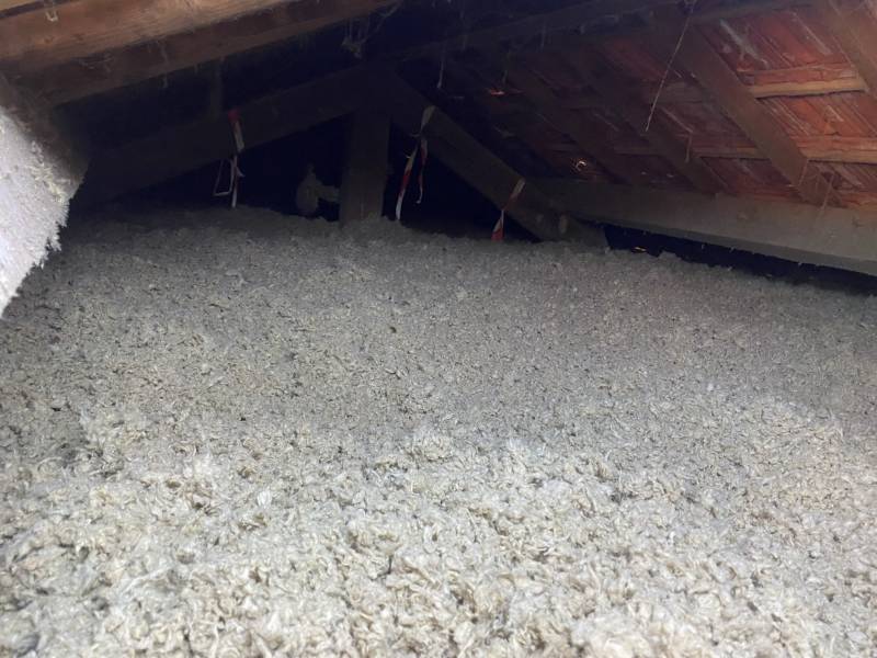 Pose d'isolation laine de roche sur Gréasque