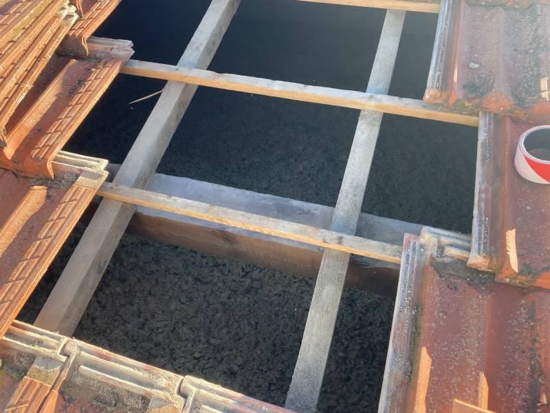 détuilage pour pose isolation sur gardanne