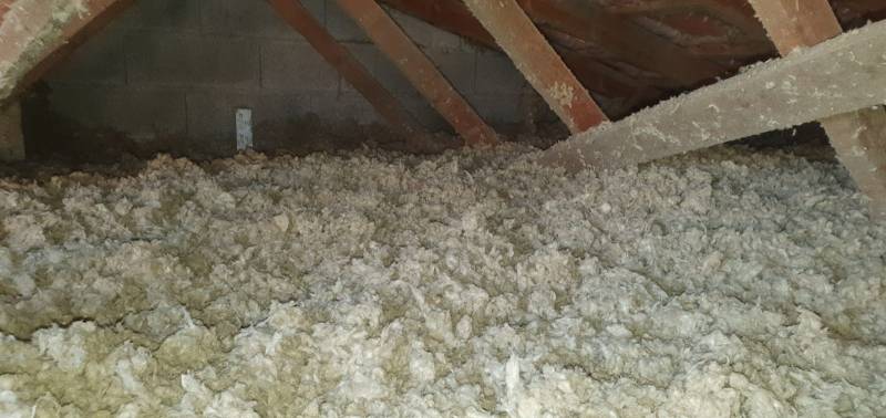 laine de roche sur fermette Vitrolles 13127