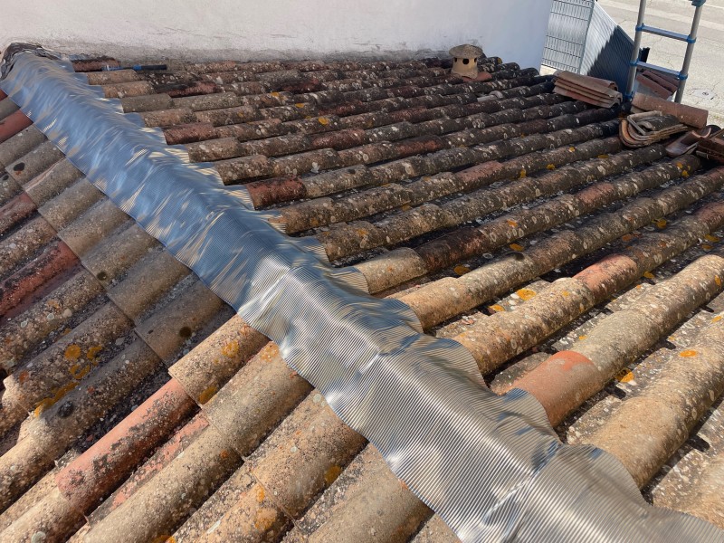 Réparation d’un Faîtage de toiture de Maison sur Bouc-Bel-Air 13320