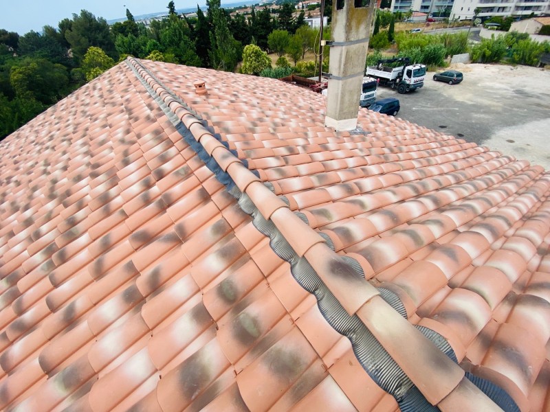 toiture en tuile mécanique fini sur marignane