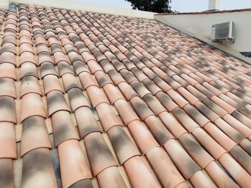 couvreur pour changement de toiture vitrolles 13127