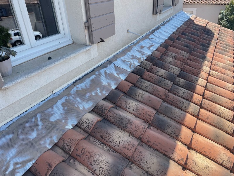 Pose de Solin de toiture à neuf Gignac-la-Nerthe 13180