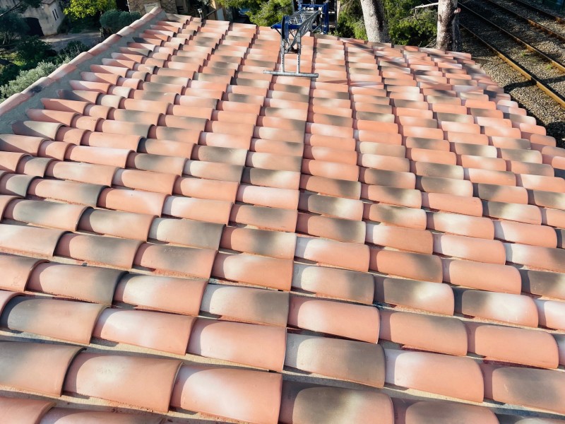 pose de tuiles sur sausset les pins