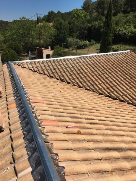 Pose de Faîtage closoir près de Marignane