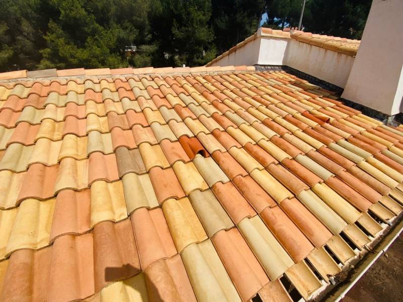 toiture avec nettoyage près de carry le rouet 13620