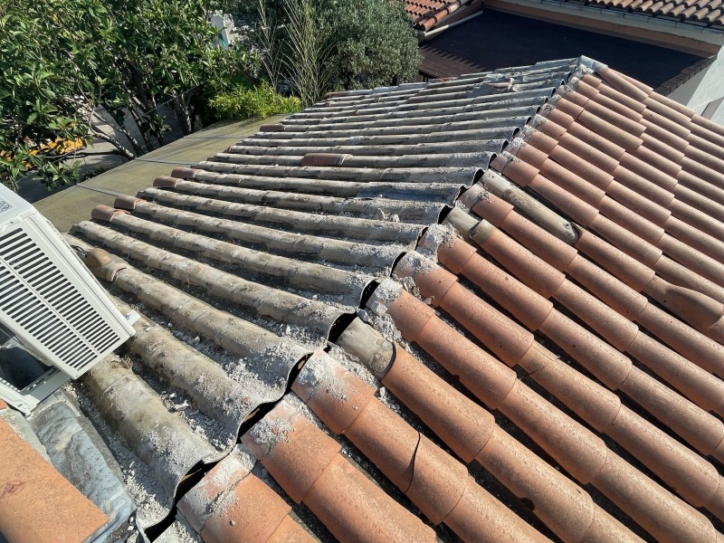 Intervention couvreurs pour un changement de toiture de maison sur Bouc-Bel-Air 13320