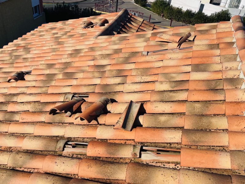 couvreur pour recherche de fuite toiture Châteuneuf-les-Martigues 13220