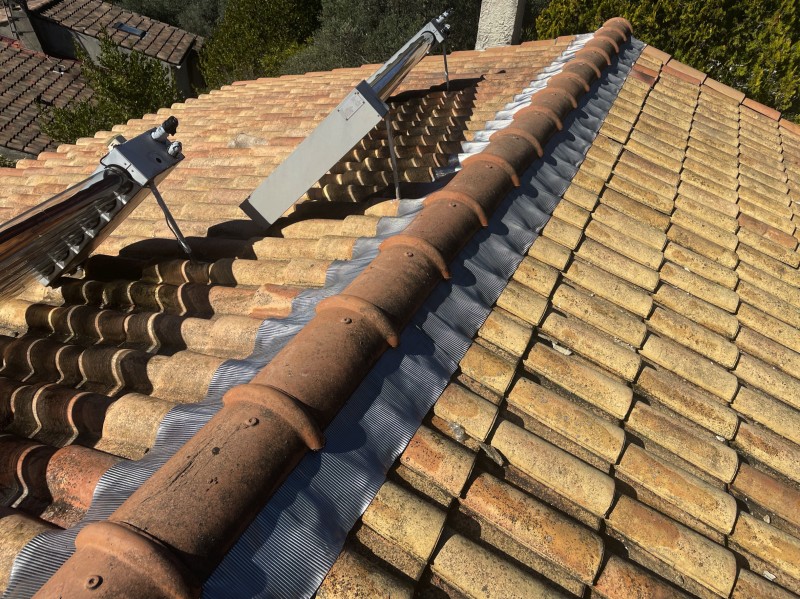 Faîtage fini sur Saint-Savournin 13119