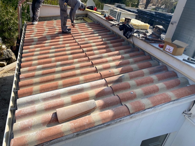 pose de pst sur les pennes mirabeau