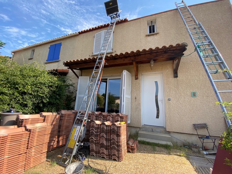 Réfection d’une toiture de maison en tuiles mécaniques Romane à Gardanne 13120 près de Aix-en-Provence