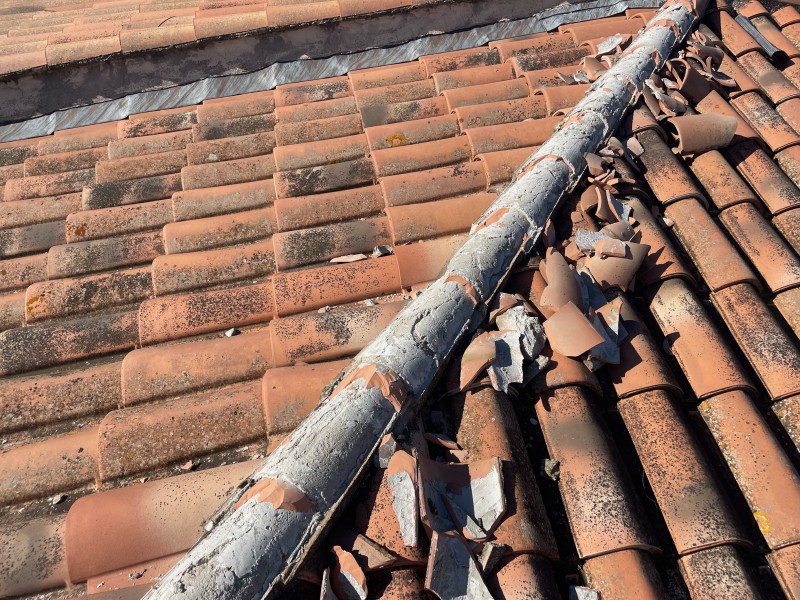 Rénovation de Faîtage de toiture sur Bouc-Bel-Air 13320