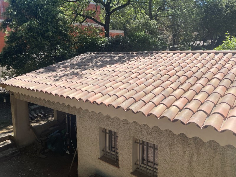 couvreur por changement de toiture près de venelles 13770