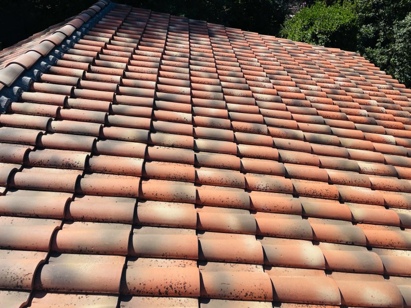 couvreur pour nettoyage de tuiles Bouc-Bel-Air 13320