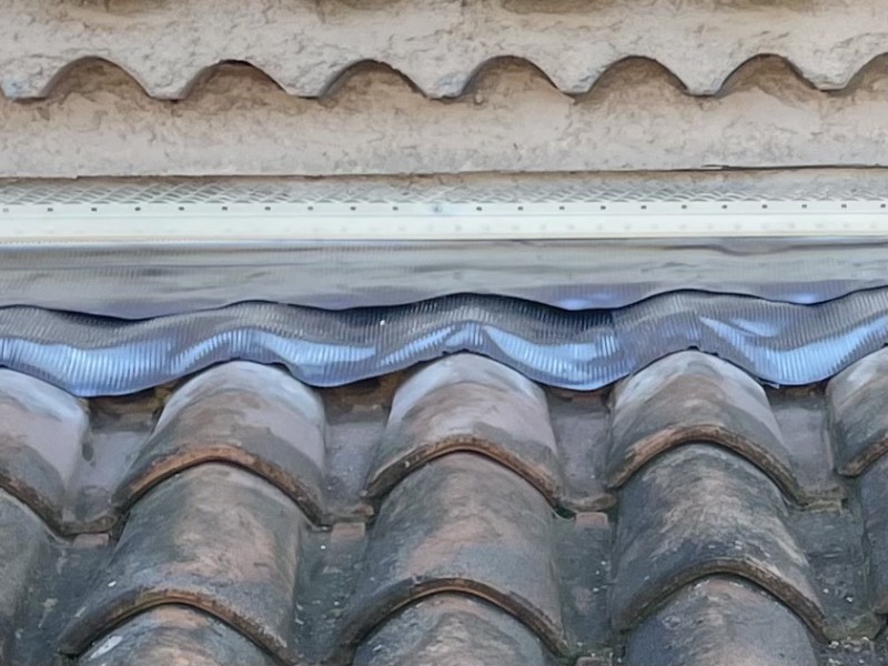 Couvreur pour pose de Solin de toiture de maison Velaux 13880