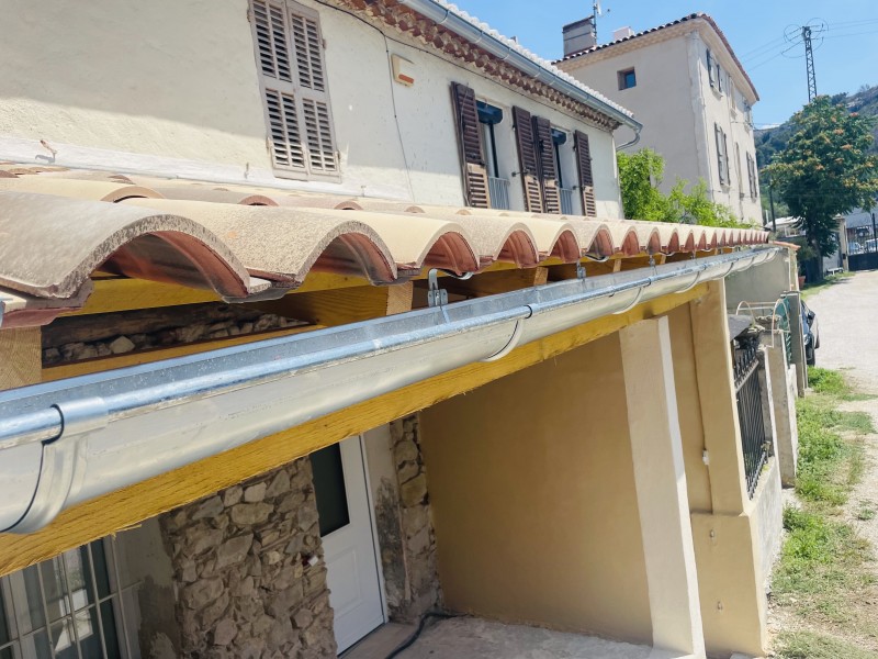 pose de goutieres zinc 33 sur rognac