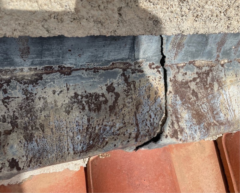 Changement de Solin de toiture de maison à Ventabren 13122