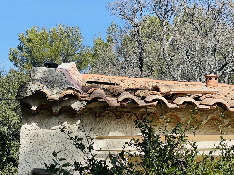 toiture sur Mimet 13105 avant intervention