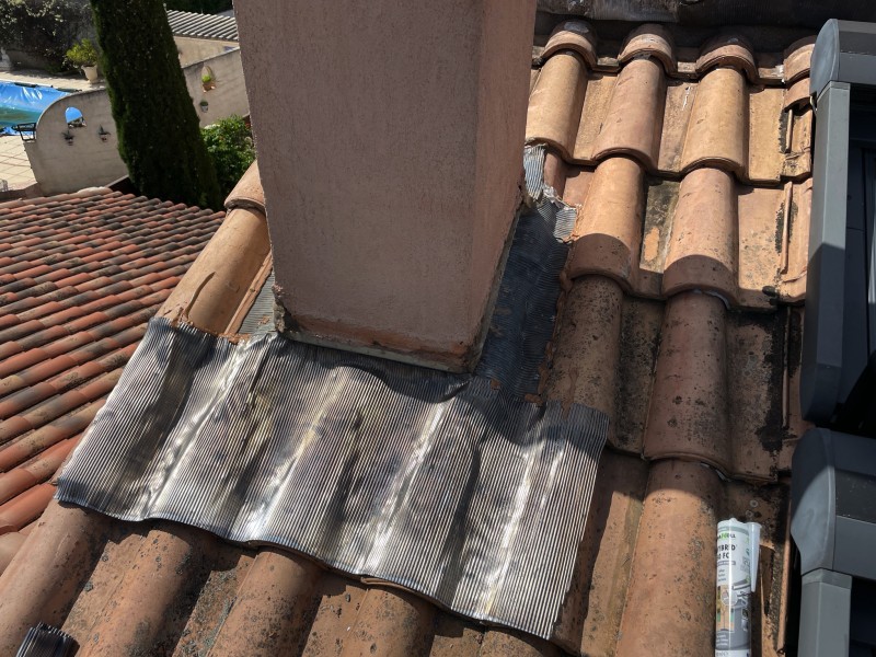 Intervention Couvreur pour réparation de toiture à Vitrolles 13127