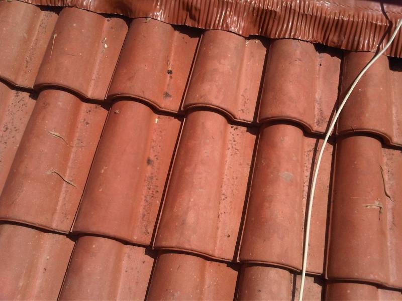 Traitement tuiles sur Martigues