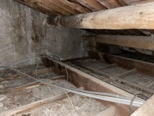 Solutoiture -  Artisan pour réparer une fuite d'eau sur le toit à Châteauneuf-les-Martigues 13220