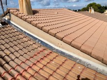 Solutoiture -  Travaux de rénovation de toiture sur une maison individuelle à La Fare-les-Oliviers 13580