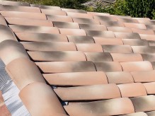 Solutoiture -  Prix pour le démoussage de toiture et tuile à Aix-en-Provence 13100